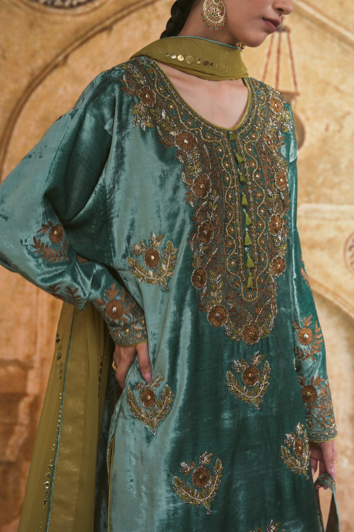 Naaz
