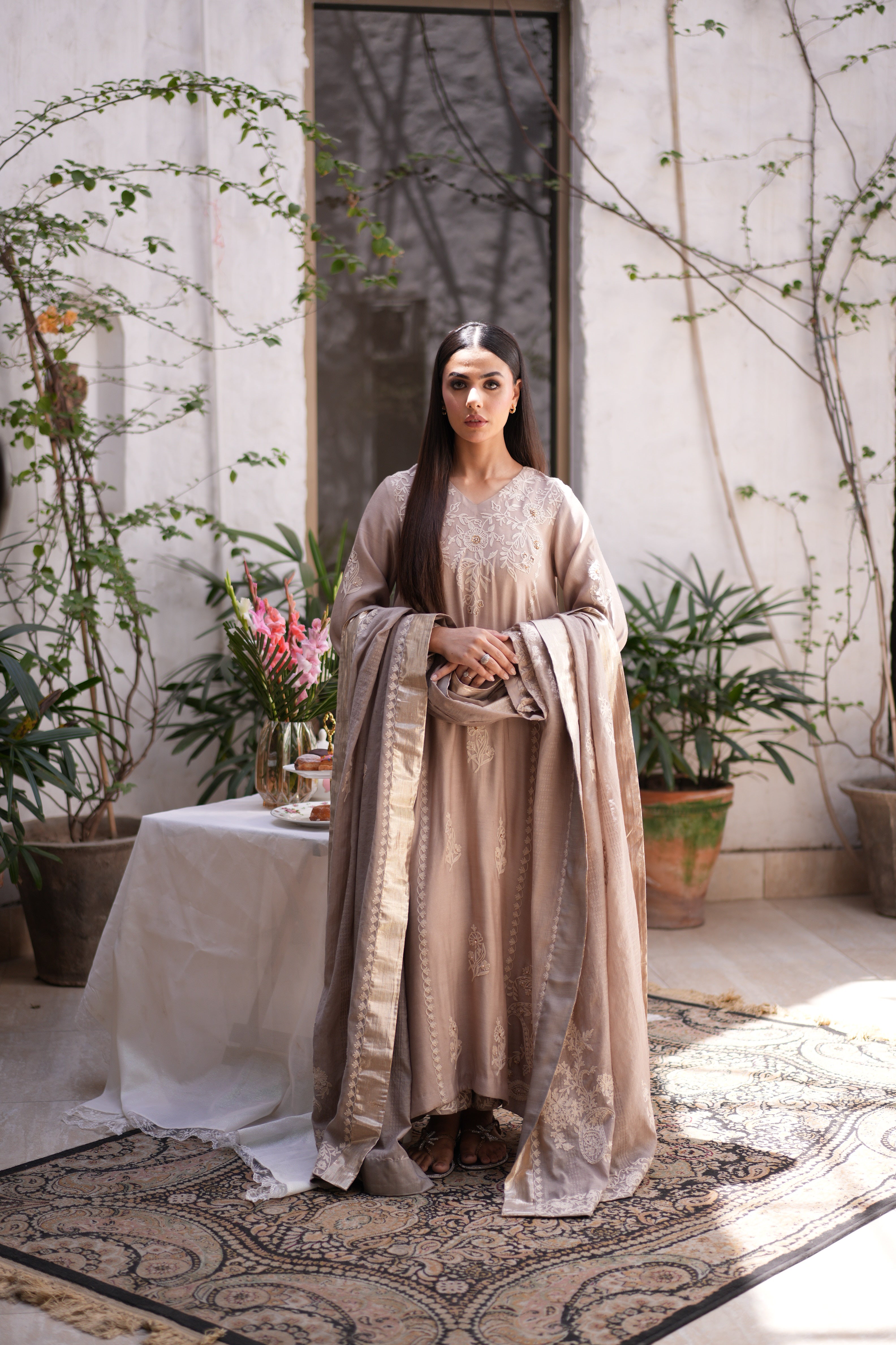 Beige Luxe